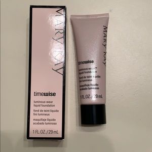 Mary Kay luminous-wear liquid foundation